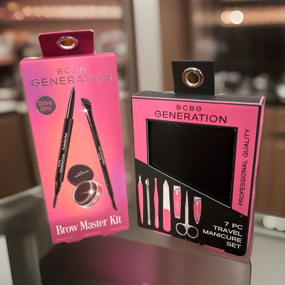 BCBG Generation Brow Master Kit and Manicure Set
